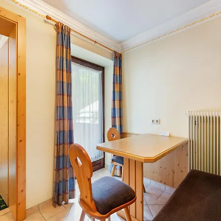 In Near Slopes, Cleaning Included * Saalbach-Hinterglemm